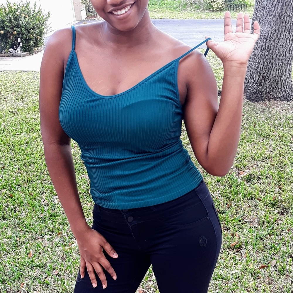 Sleeveless top